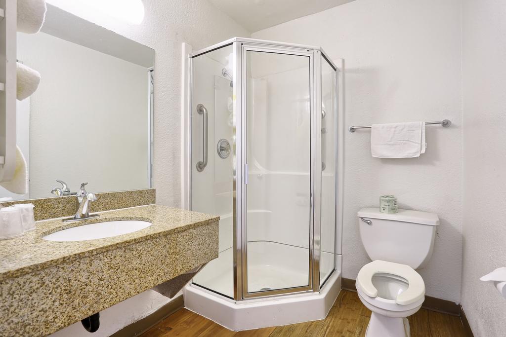 Motel 6-Pittsburg, Ca Номер фото